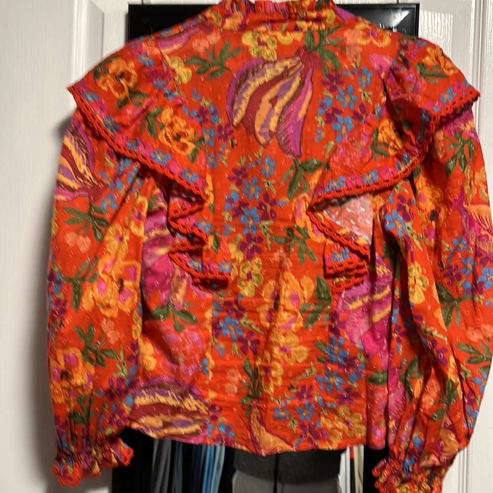 Farm Rio blouse - Picture 2 of 3